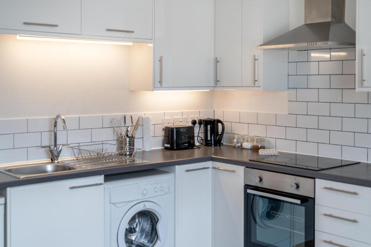 Stansted Airport & Bishops Stortford Town Centre Professional Apartment Bishop's Strotford Exterior foto